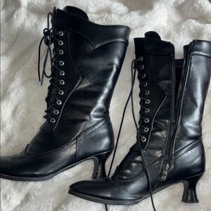 Black Lace-Up Leather Boots